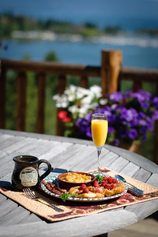 Outlook Inn Bed And Breakfast Somers Екстер'єр фото